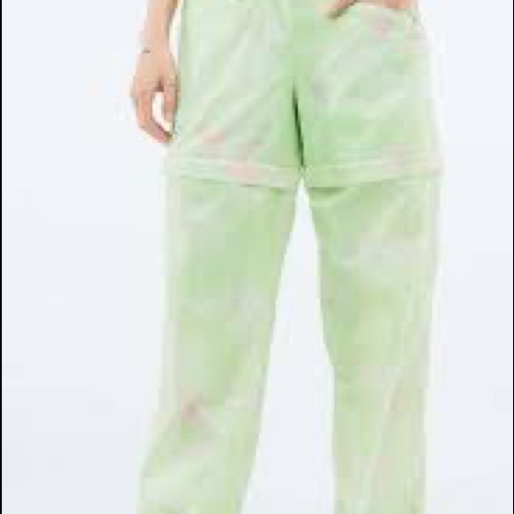 NWT Fabletics X-Large Kalani convertible track pants…. - Picture 3 of 9